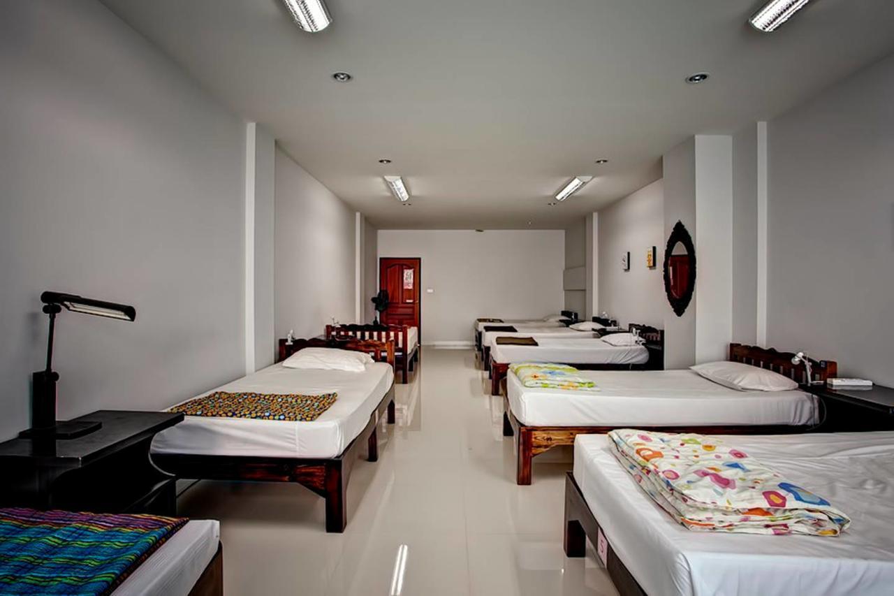 Misone Hotel Чиангмай Экстерьер фото
